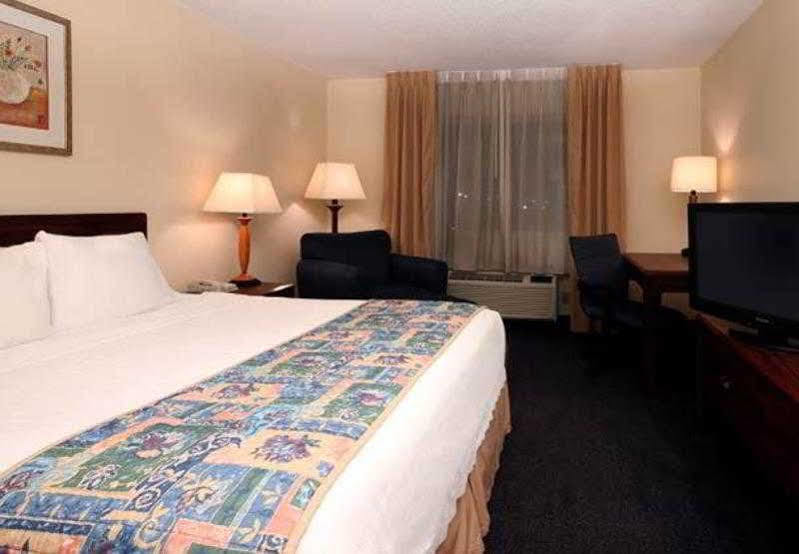 Fairfield Inn By Marriott Warren Niles מראה חיצוני תמונה