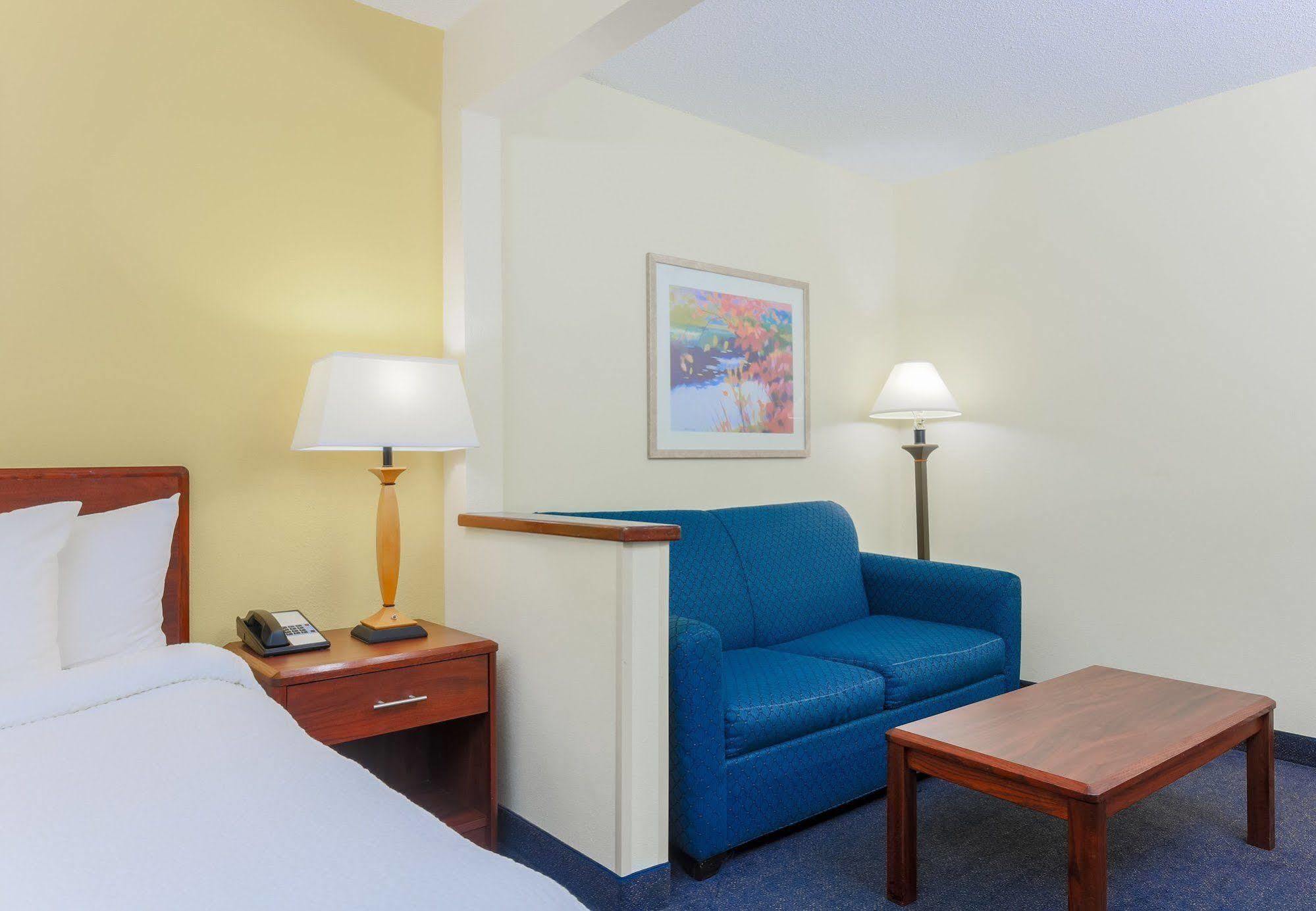 Fairfield Inn By Marriott Warren Niles מראה חיצוני תמונה
